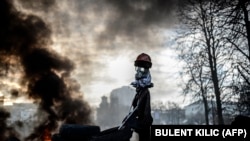 Strašilo – kao demonstrant 21. februara.