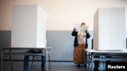 'Mediji javnosti više odmogli, nego pomogli, da prepozna ko šta u borbi za biračke duše nudi'