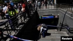 Закрытая станция метро в Мадриде