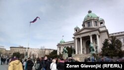 Zemlje Zapadnog Balkana nalaze se u narandžastoj zoni što je ocjenjeno kao "loše" stanje sloboda medija. (Foto: Protest pripadnika Koalicije novinarskih i medijskih udruženja Srbije protiv pritisaka na medije, Beograd, 16. mart 2021)