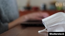 U nekim zemljama prijavljeno je i više prekršaja seksualnog zlostavljanja, poput nagovaranja preko interneta, ucjenjivanja i prisiljavanja, saopćio je EUROPOL