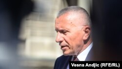 Imam odlične odnose sa vlastima i na Kosovu i u Albaniji, i sa opozicijom na Kosovu, jer mislim da Albanci iz Preševske doline ne treba da grade odnose sa političkim strankama već sa institucijama i na Kosovu i u Albaniji, ističe Šaip Kamberi, Beograd (14. jul 2022.)