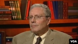 "Kosovo dovodi u rizik strateške interese u vođenju taktičkih igara", ocenjuje Džejms Huper