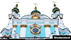 В Андріївській церкві проводять богослужіння представники Вселенського патріархату