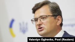 За словами Кулеби, Київ також ініціював заборону на в’їзд ще кільком угорцям, які втручалися у внутрішні справи України під час передвиборчої кампанії