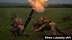 უკრაინელი ჯარისკაცები ზაპოროჟიეს რეგიონში ფრონტის წინა ხაზზე. 24 ივნისი, 2023 წელი