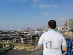 Volonter iz Vanjine organizacije BorderFree nakon eksplozije u Bejrutu.