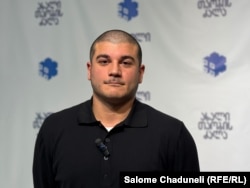 ზურაბ ჩხეიძე, ახალი პარტიის წევრი და საჯარო მართვის სპეციალისტი