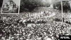 Українська греко-католицька церква легально відновила діяльність в Україні після кількасоттисячної демонстрації у Львові 17 вересня 1989 року