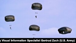 Svi od kojih možemo nešto da naučimo, i koji mogu da nauče nešto od nas, dobro su došli: Aleksandar Vulin