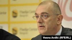 Dobrašinović: Zašto skrivati informacije o nabavci aviona?