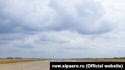Взлетно-посадочная полоса аэродрома «Бельбек», архивное фото