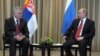 Президент Сербії Томислав Николич (ліворуч) і президент Росії Володимир Путін в Москві, 26 травня 2012 року