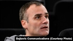 Raspad Jugoslavije omogućio je da provincijalna kultura uđe u institucije: Dino Mustafić