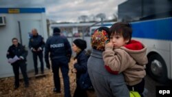 Vjerujem da izbjeglice koje sada dolaze predstavljaju drugačiju vrstu izazova od bh. izbjeglica: Marieluise Beck