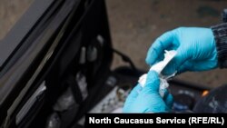 В СБУ кажуть: наркотичні засоби досить часто є предметом контрабанди (фото ілюстративне)