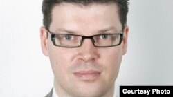 Ker-Lindzi: Do konačnog dogovora dalek put