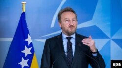 Izetbegović: Postupak Ivanića predstavljaće "neustavno i vaninstitucionalno djelovanje"