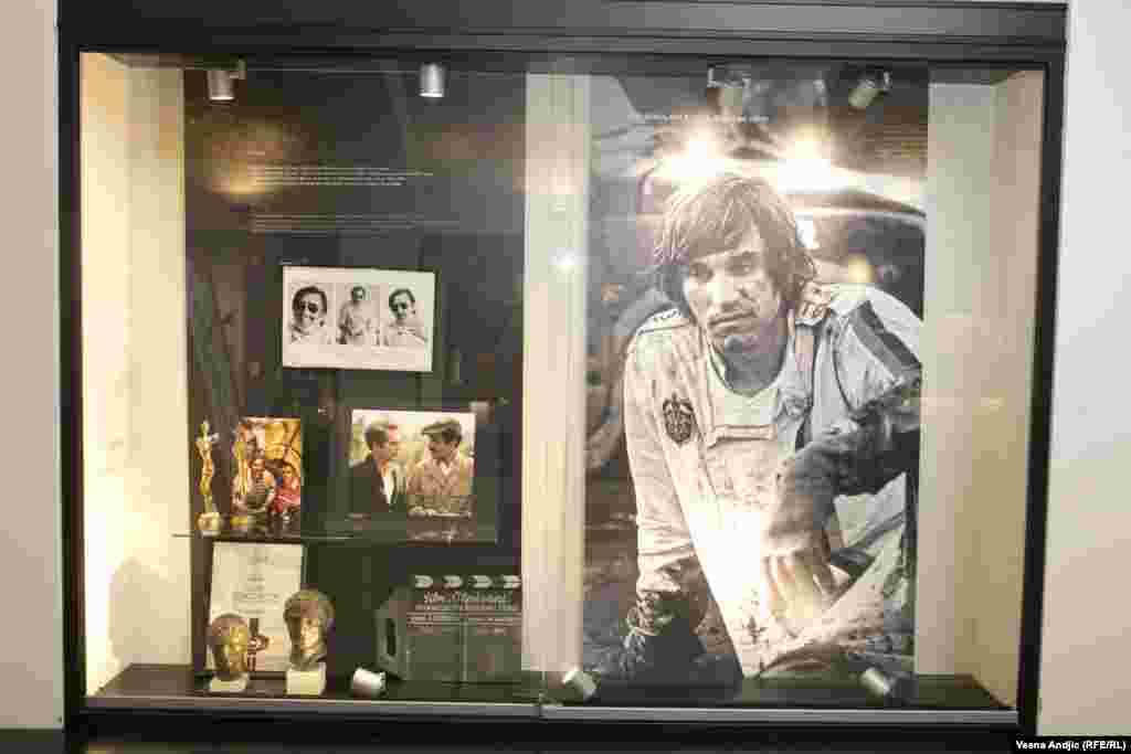 "Nacionalna klasa", jedan od filmova (1979. režirao Goran Marković) koji je proslavio Dragana Nikolića.