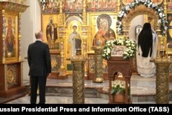 ვლადიმირ პუტინი ეკლესიაში, 2022 წლის 7 იანვარი