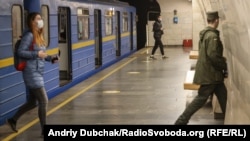 За добу госпіталізували 2 334 людини, одужали – 14 019, летальних випадків – 457