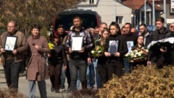 Kočani se oprostili od nastradalih u požaru Kočani se oprostili od nastradalih u požaru