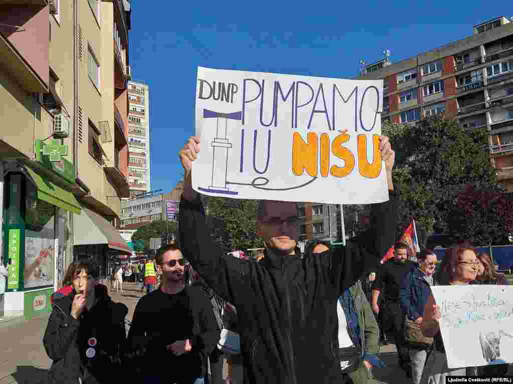 "Pumpamo u Nišu": Detalj sa studentskog protesta.