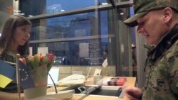 Коханівський вимагає від посольства Нідерландів вибачення за звинуваченя в шахрайстві із вкраденими картинами Коханівський вимагає від посольства Нідерландів вибачення за звинуваченя в шахрайстві із вкраденими картинами