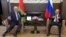 Президент Білорусі Олександр Лукашенко (ліворуч) і президент Росії Володимир Путін під час зустрічі в Сочі, 14 вересня 2020 року