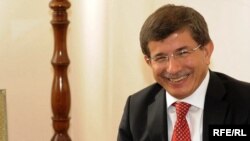 აჰმედ დავუთოღლუ