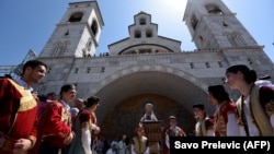 Mitropolijom SPC u Crnoj Gori od smrti mitropolita Amfilohija krajem oktobra 2020, rukovodi kao administrator episkop budimljansko-nikšićki Joanikije (na fotografiji)