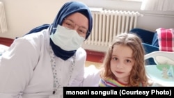 მანონის შვილი თურქეთის ერთ-ერთ კლინიკაში