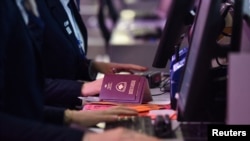 Ideja je da EES ukine ručno pečatiranje pasoša na svim međunarodnim aerodromima i lukama u EU, kao i na kopnenim prelazima između zemalja EU i onih van nje.