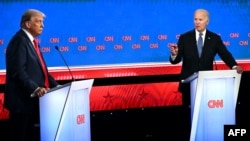 Donald Trump i Joe Biden tokom CNN-ove debate 27. juna 2024. u Atlanti