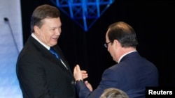 Viktor Januković i Fransoa Oland na samitu u Vilnjusu