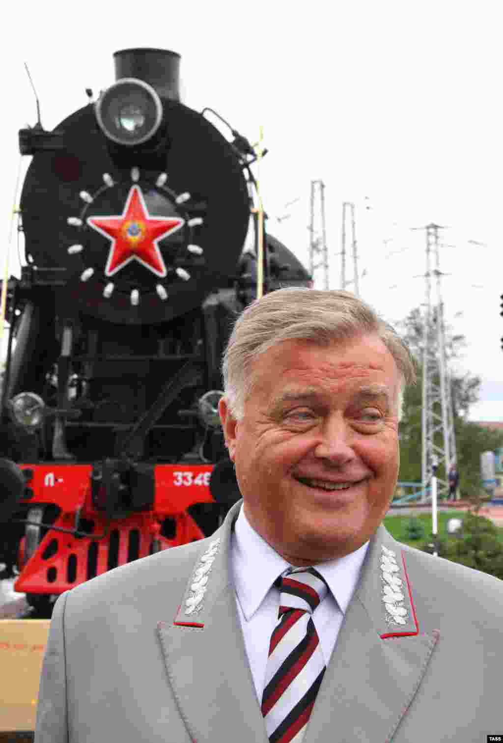 Сентябрь 2012 года, Владимир Якунин во время показа железнодорожной техники в рамках празднования 175-летия железных дорог России