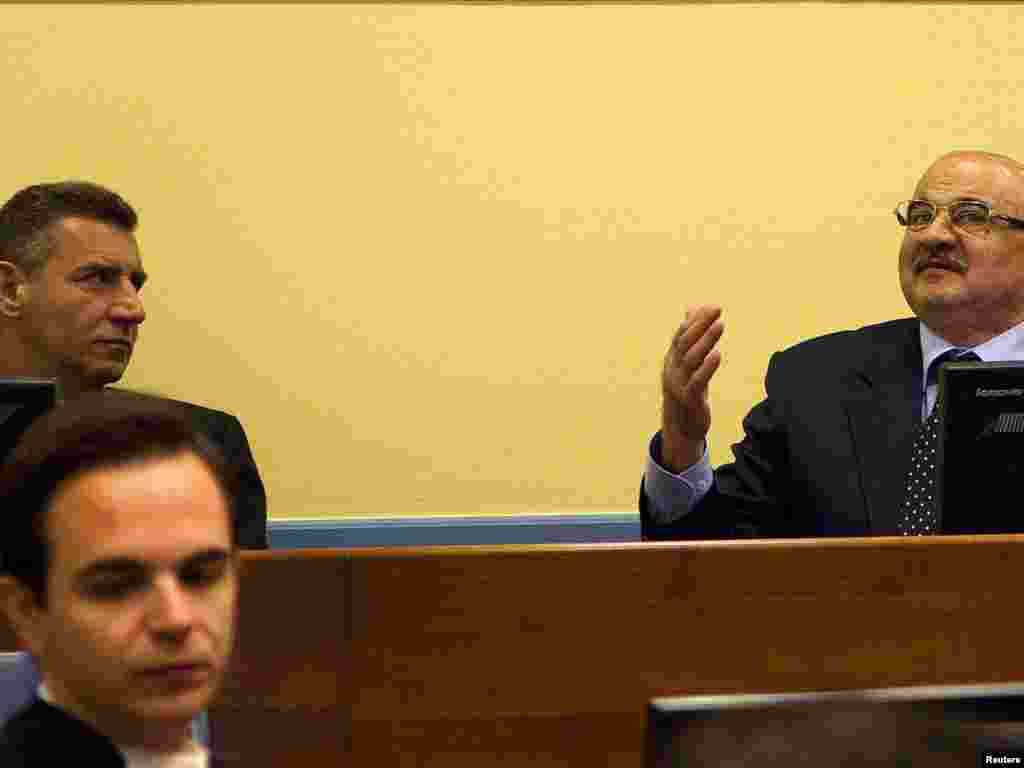 Gotovina i Čermak, 15.04.2011. Foto: Reuters / Jerry Lampen