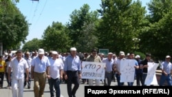 Дагъистаналъул журналист АхIмаднаби АхIмаднабиев чIваялда хурхун июлалда МахIачхъалаялда тIобитIараб марш.