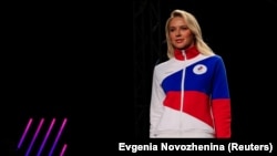 Российским спортсменам запрещено использовать на Играх в Токио флаг страны. На форму это не распространяется