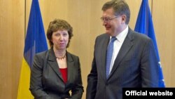 Костянтин Грищенко та Катрін Аштон, Брюссель, 26 жовтня 2010 року