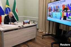 Tokom svog obraćanja na samitu, ruski predsjednik Vladimir Putin rekao je da zemlje BRICS-a “razvijaju pouzdane alternativne mehanizme za međunarodna poravnanja”