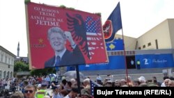 Priština: Proslava završetka NATO bombardovanja