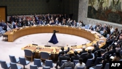 გაეროს უშიშროების საბჭომ კენჭი უყარა აშშ-ის რეზოლუციას უკრაინაში რუსეთის შეჭრის მესამე წლისთავთან დაკავშირებით. 2025 წლის 24 თებერვალი