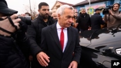 Kalin Đorđesku podržava Rusiju i želi mir u Ukrajini pod bilo kojim uslovima.