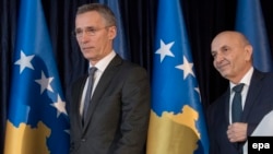 NATO zabrinut: Jens Stoltenberg i premijer Kosova Isa Mustafa u Prištini, ilustrativna fotografija