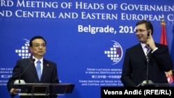 Kineski premijer Li Kećijang i srpski premijer Aleksandar Vučić na sastanku šefova vlada Kine i zemalja centralne i istočne Evrope