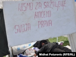 Protesti radnika Vitezita ispred zgrade Vlade Federacije BiH u Sarajevu 2011. godine