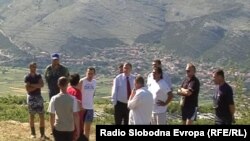 Gradonačelnik Ćuk sa građanima na uzvišenju kod Petrine