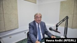 Bez adekvanih uslova, opozicija da ne izlazi na izbore: Čedomir Čupić