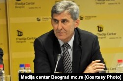 Ljubodrag Savić, profesor Ekonomskog fakulteta u Beogradu